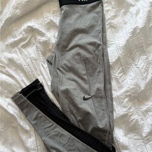 Women’s nike gray leggings